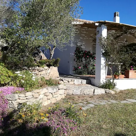 Agriturismo La Valletta 別荘 サンタ・テレーザ・ガッルーラ